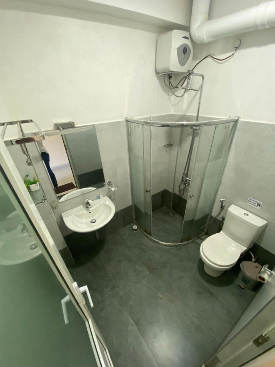 Lägenhet på 100 m² i Peradeniya, med 2 sovrum och 2 badrum  Kandy Exteriör bild