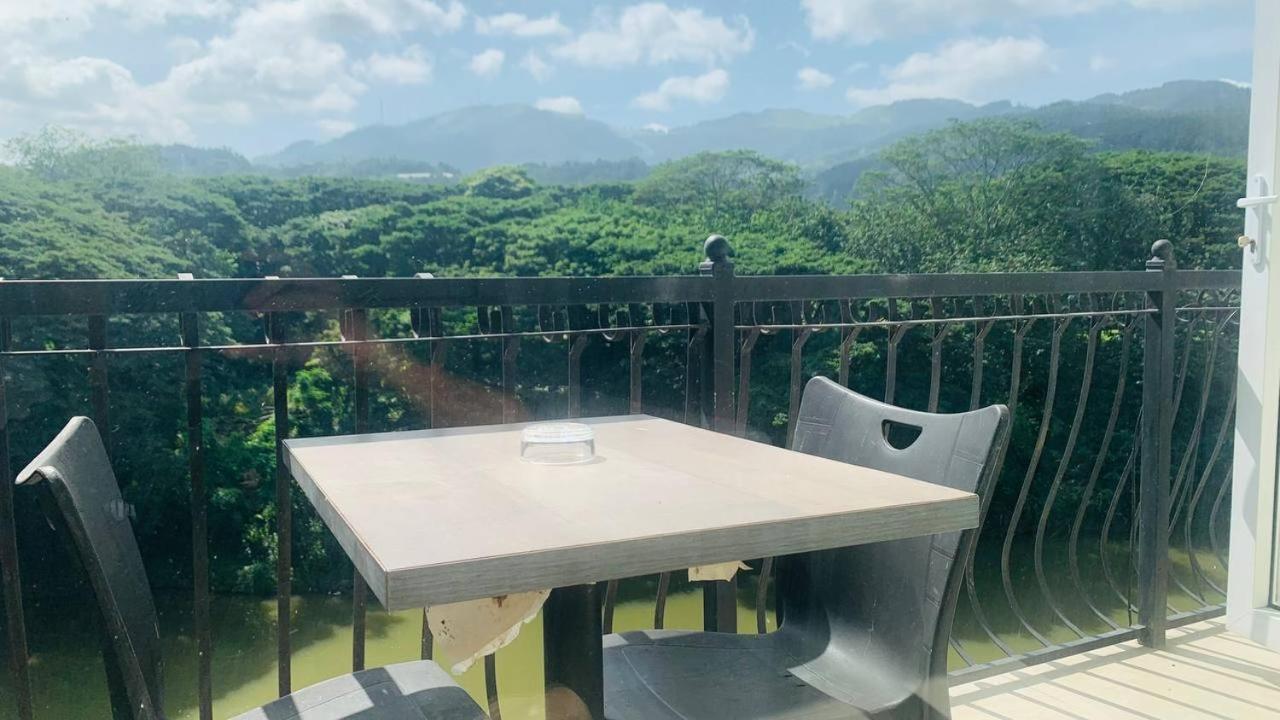 Lägenhet på 100 m² i Peradeniya, med 2 sovrum och 2 badrum  Kandy Exteriör bild